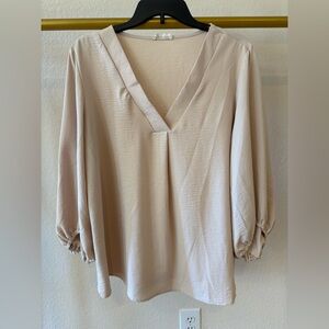 Beeson river Women’s cream light tan 3/4 sleeve v neck blouse XL
